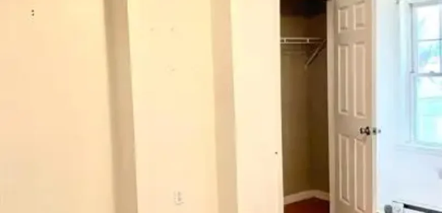 Luxury Condo in Columbia